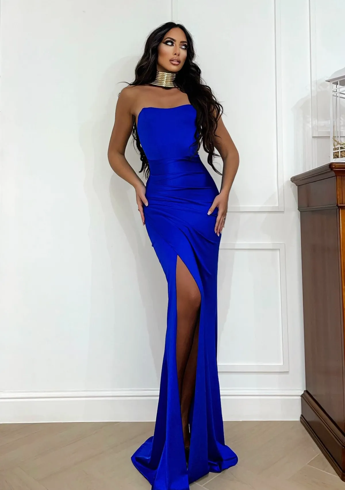 Sale Abito a sirena con push up e incrocio vari colori Abiti