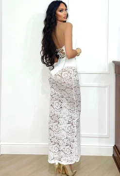 Outlet Abito in pizzo bianco con body Abiti