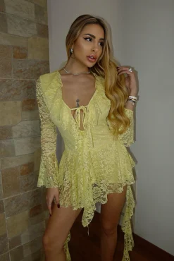 Fashion Abito in pizzo giallo con rouches Abiti