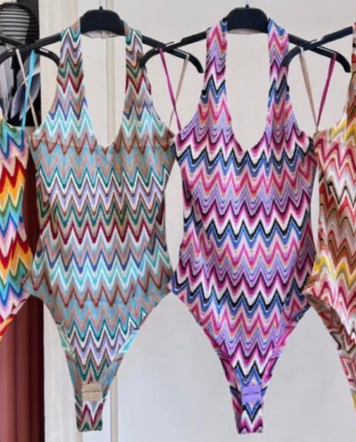 Online Body crochet con scollo Body