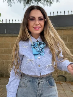 Sale Camicia crop con fiocchi Bluse & Top