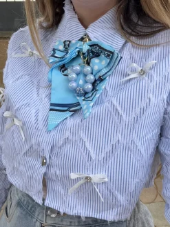 Sale Camicia crop con fiocchi Bluse & Top