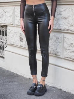 Clearance Completo due pezzi in ecopelle Pantaloni|Bluse & Top