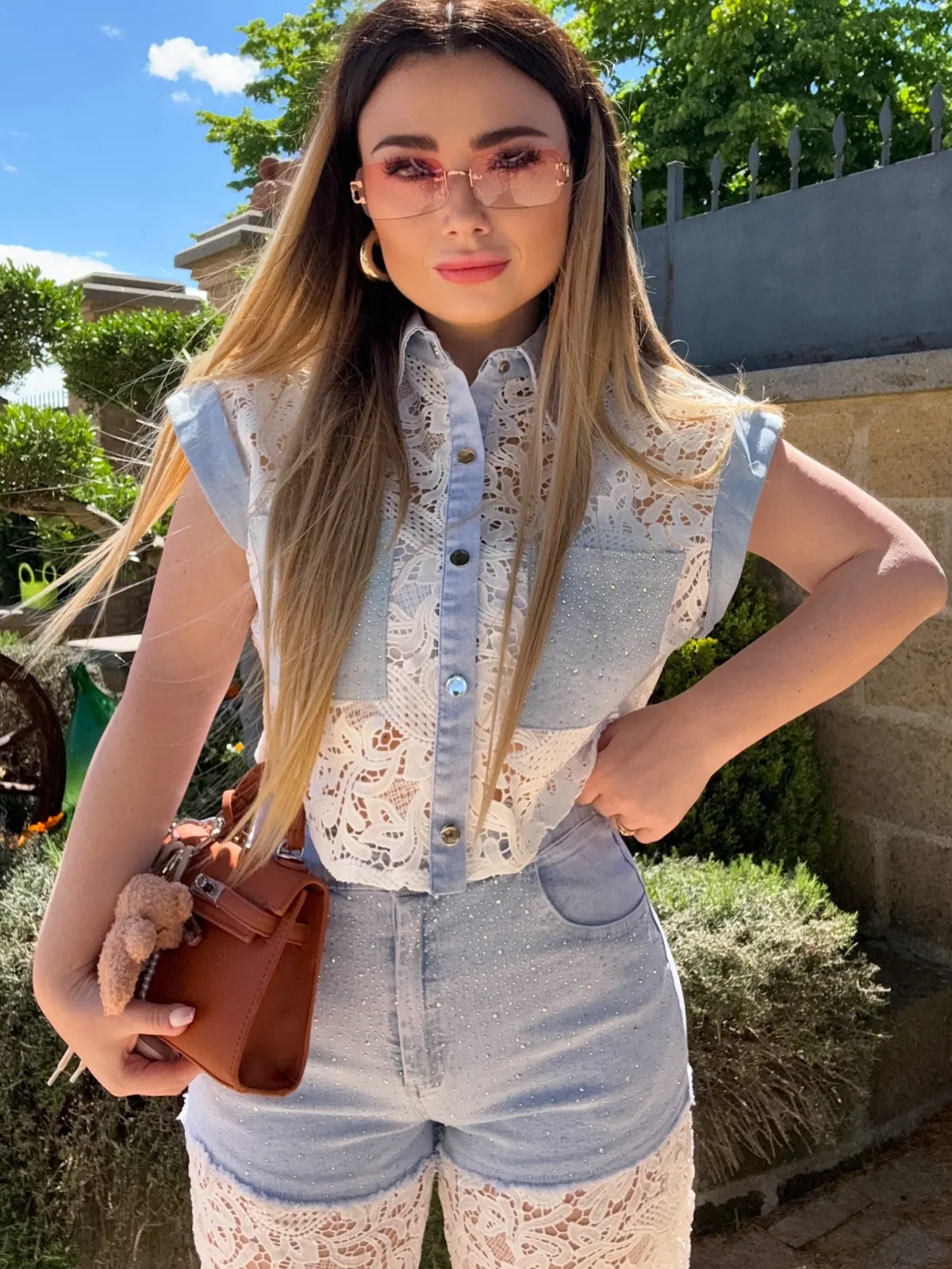 Fashion Completo in denim con brillantini e pizzo Completi & Tute