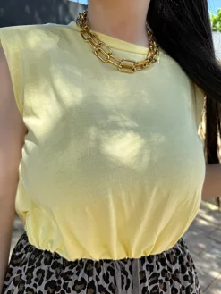 New Maglia smanicata con elastico Bluse & Top