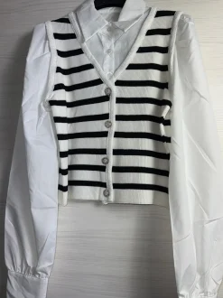 Outlet Maglioncino con camicia Bluse & Top