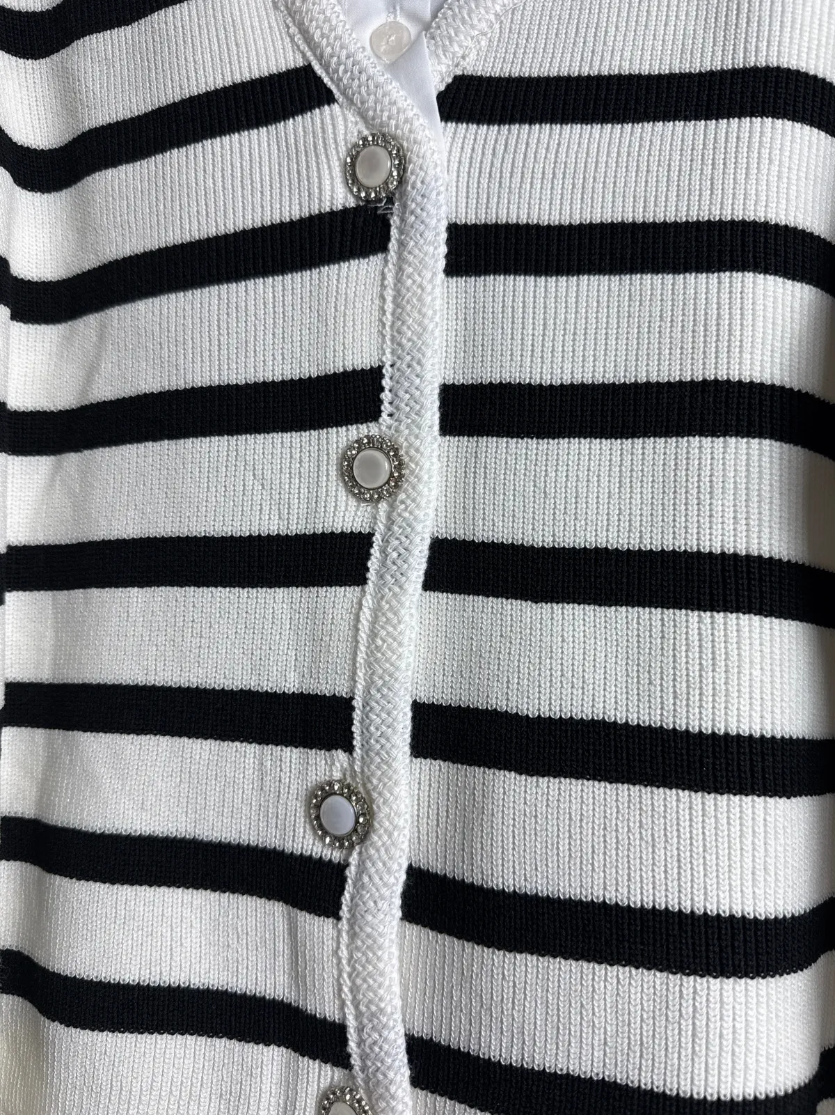 Outlet Maglioncino con camicia Bluse & Top