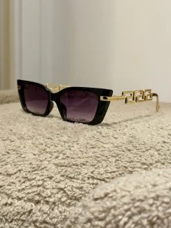 Outlet Occhiale nero cat stecche gold lenti sfumate Occhiali