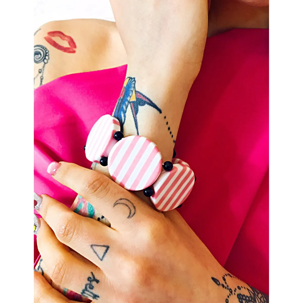 New Set bracciale e orecchini a righe Orecchini