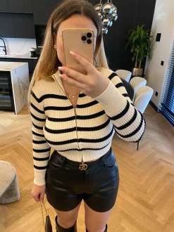 Hot Short ecopelle nero Pantaloni
