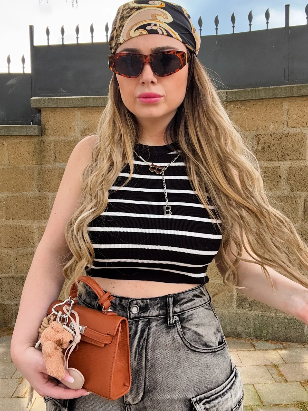Best Top con catenina B Bluse & Top