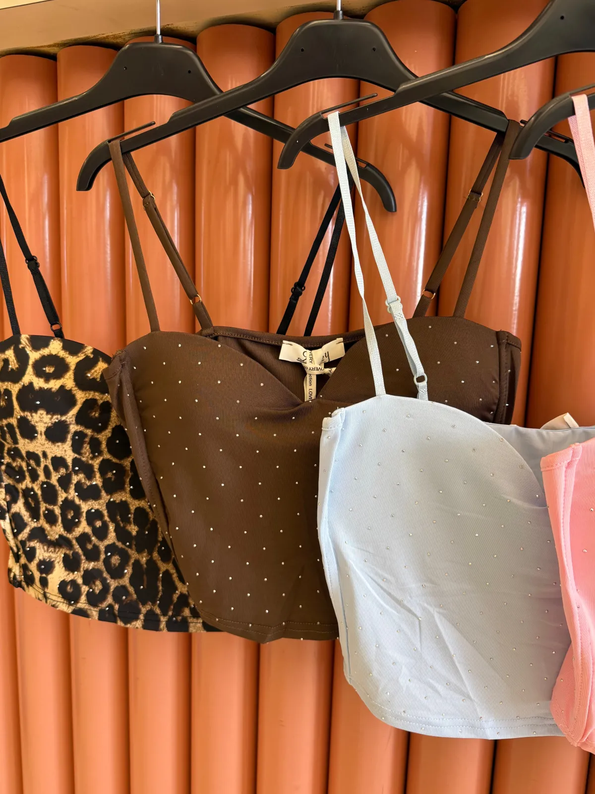 Clearance Top con coppe e strass Bluse & Top