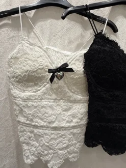 Outlet Top in pizzo con fiocco Bluse & Top