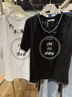 Discount T-shirt con collana Bluse & Top